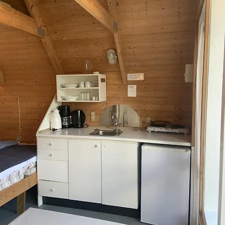 Camping & مكان تخييم *